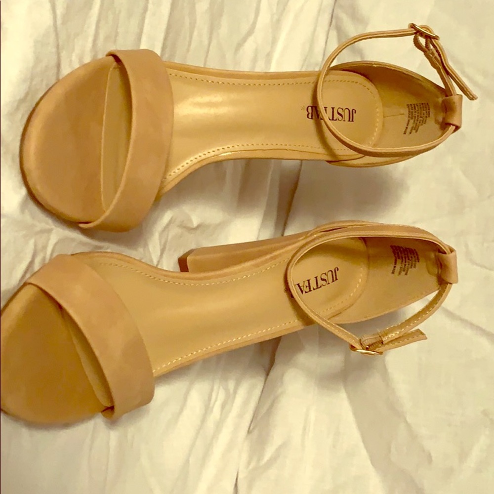 New Never Been Worn Just Fab Chunky Heels